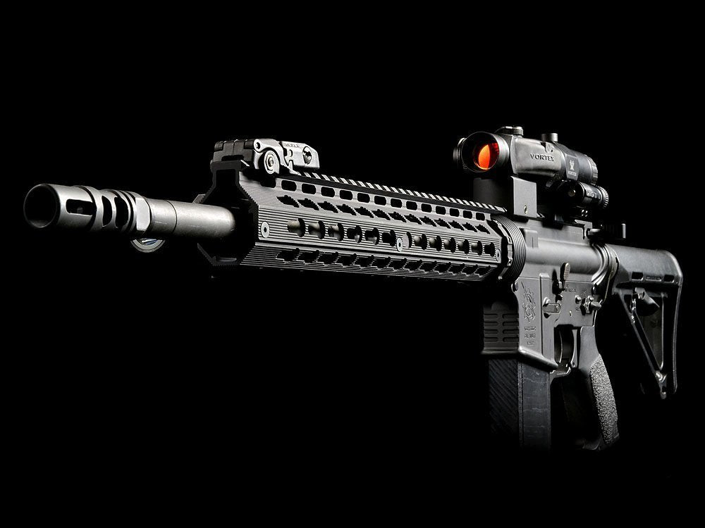 Strike Industries handguard Mega Fins Drop-In KeyMod per AR-15 12" nero, immagine 6 di 8
