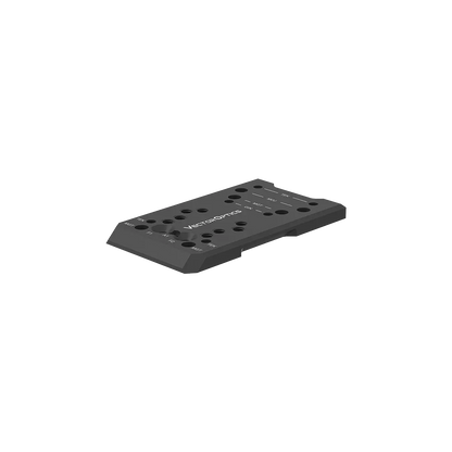 Adattatore 4 in 1 installato nella coda di rondine di una Glock