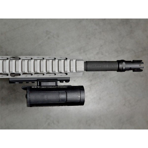 Strike Industries sezione rail KeyMod in alluminio 8 slot con attacco QD, dettaglio 3