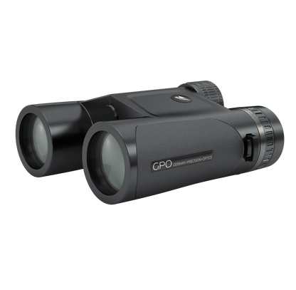 GPO Rangeguide 3200 10x40, vista di tre quarti degli obiettivi da 40 mm