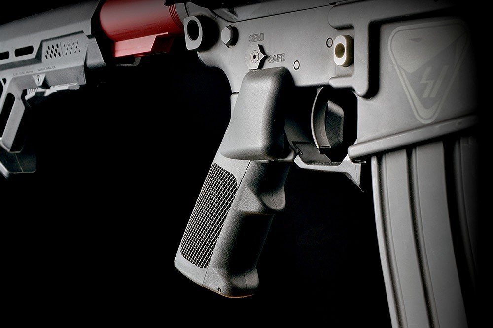 Strike Industries AR-15 Accuracy Grip