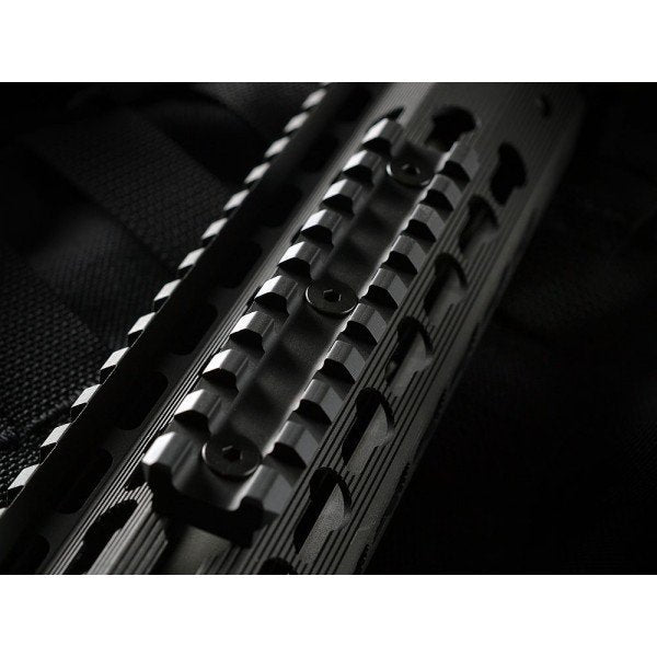 Strike Industries sezione rail KeyMod in alluminio 5 slot, dettaglio 7