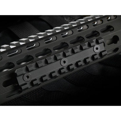 Strike Industries sezione rail KeyMod in alluminio 9 slot, dettaglio 10