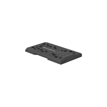 I quattro footprint dell'adattatore Vector Optics 4 in 1