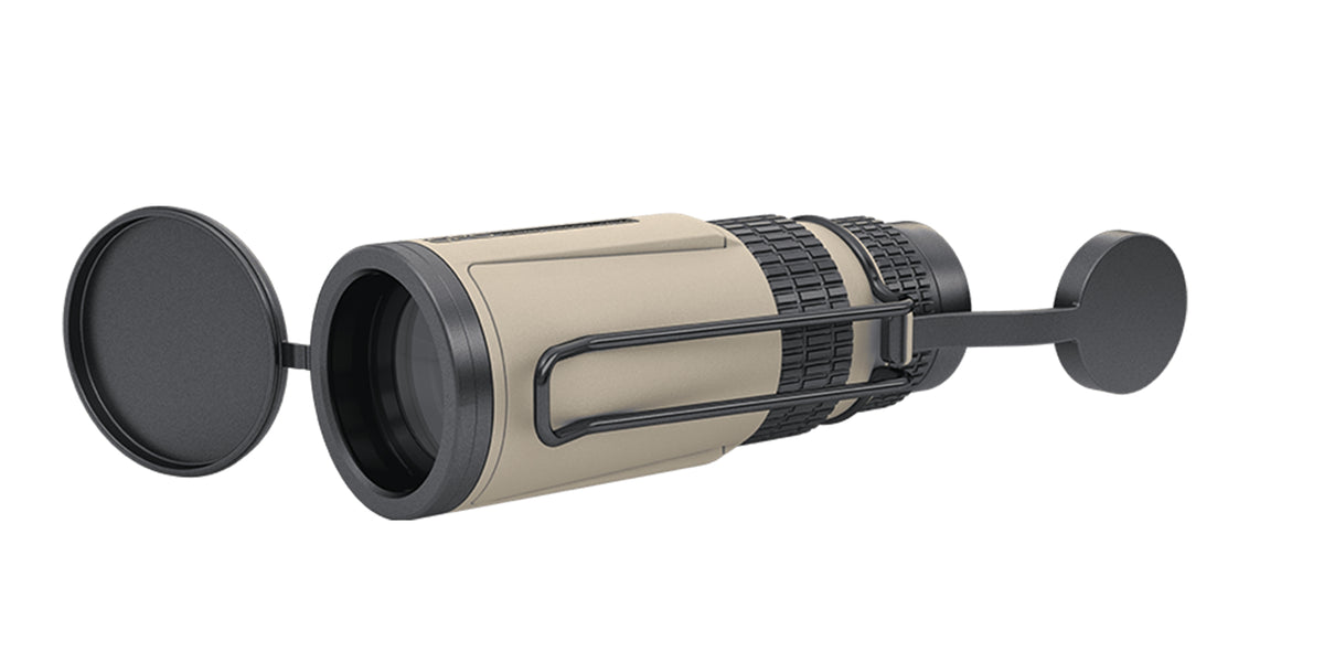Monocolo GPO TAC Mono 10x42 HD con copriobiettivi aperti, vista laterale