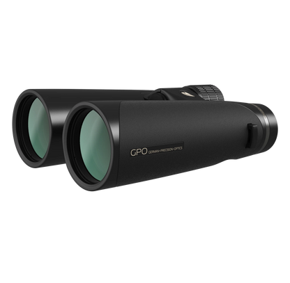 Binocolo GPO Passion HD 10x50 nero, vista angolata del corpo in magnesio