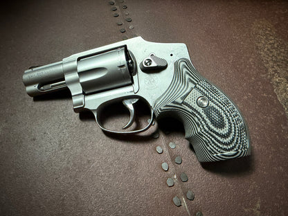 VZ Grips guancette Tactical Diamond per S&W J-Frame montate