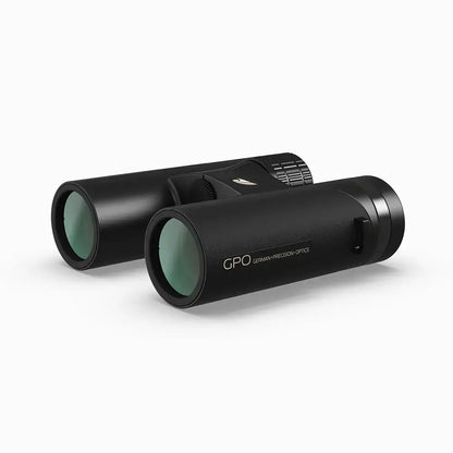 GPO Passion ED 8x32 nero, vista di tre quarti