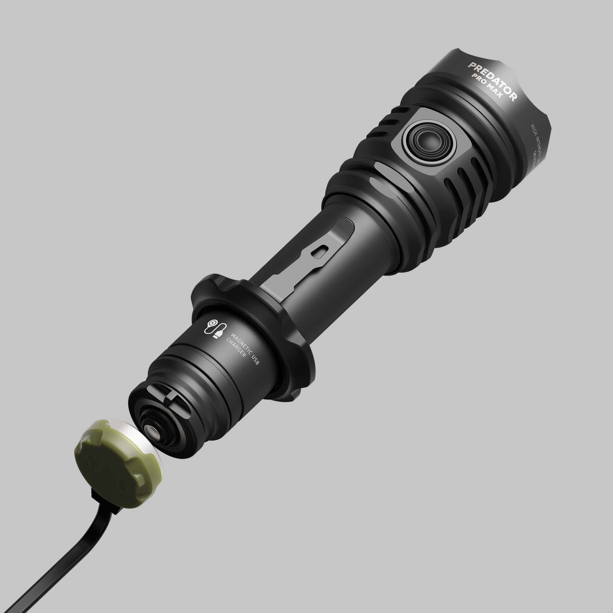 Armytek Predator Pro Max torcia tattica, vista del pulsante laterale