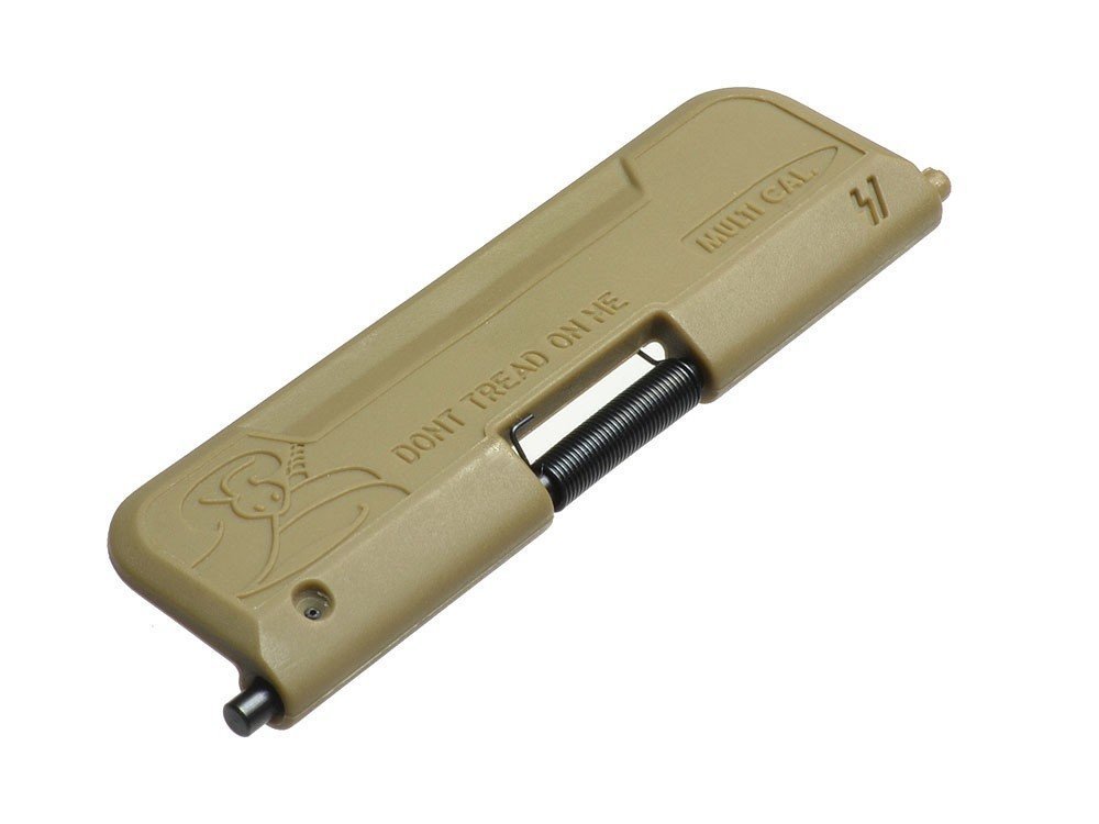 Strike Industries Ultimate Dust Cover Enhanced Don't Tread on Me per AR-15 FDE