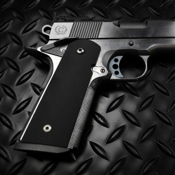 Strike Industries guancette 1911 PX-08 lisce nero opaco, dettaglio 3
