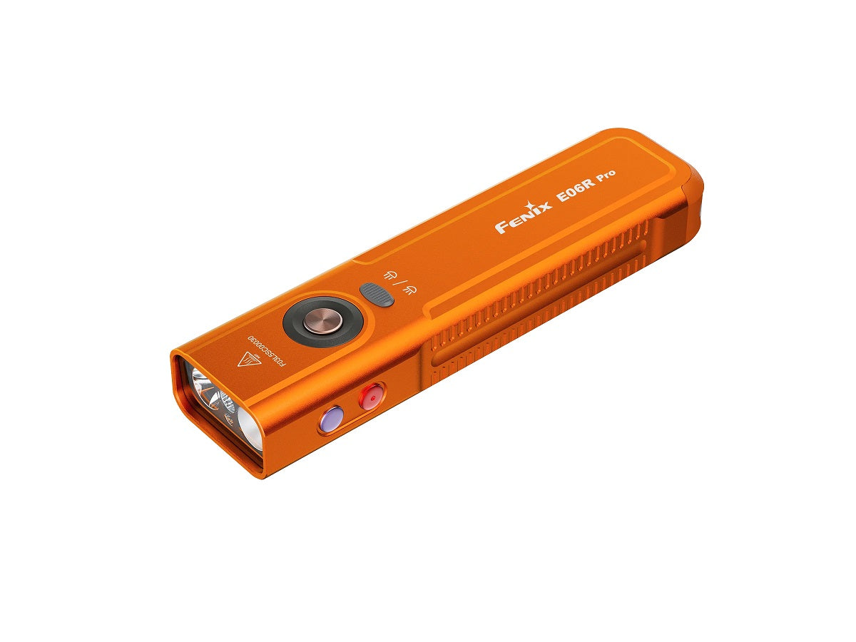 Fenix E06R Pro – Torcia ricaricabile 1600 lumen arancione
