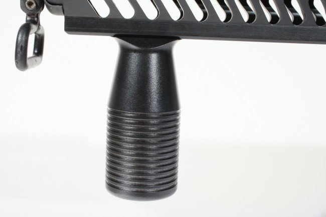 Ergo KeyMod Mini Max Vertical Forward Grip (VFG) - Black