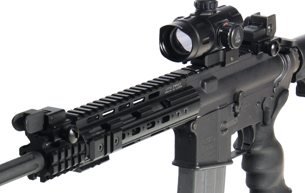 UTG PRO AR15 7" SuperSlim Free Float Handguard Black