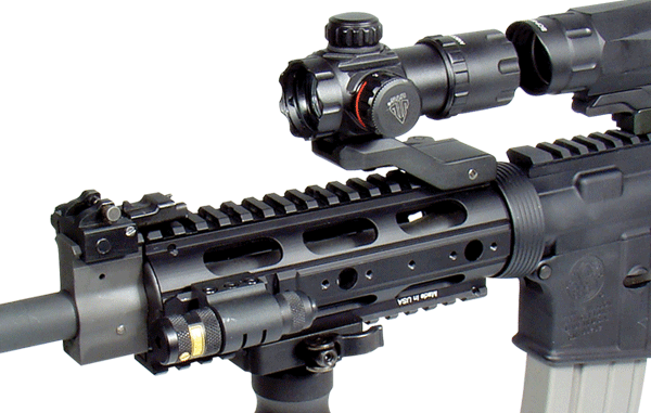 Paramano UTG PRO Slim-Rail split per AR-15 carbine length nero, vista 2