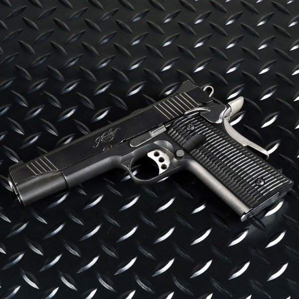 Strike Industries guancette 1911 PX-12 Streamlined nero, dettaglio 4