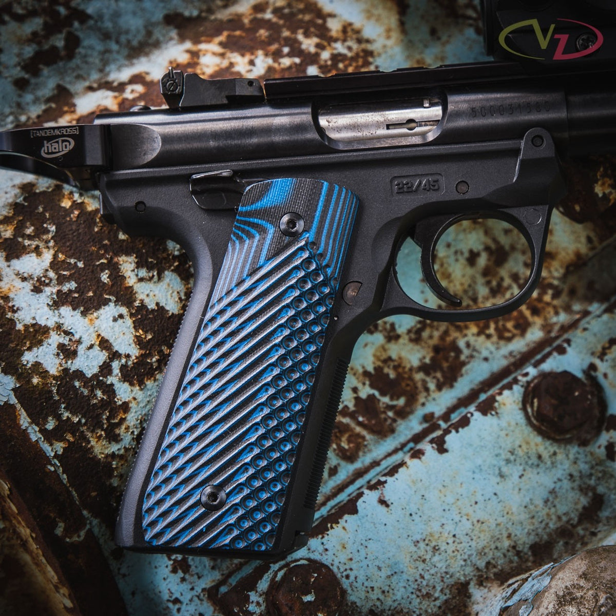 VZ Grips guancette Operator II per Ruger Mark IV 22/45 Blue Black montate